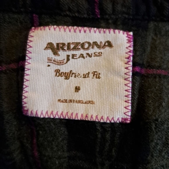 Arizona Jeans buttondown size medium5/$25 - Picture 6 of 6